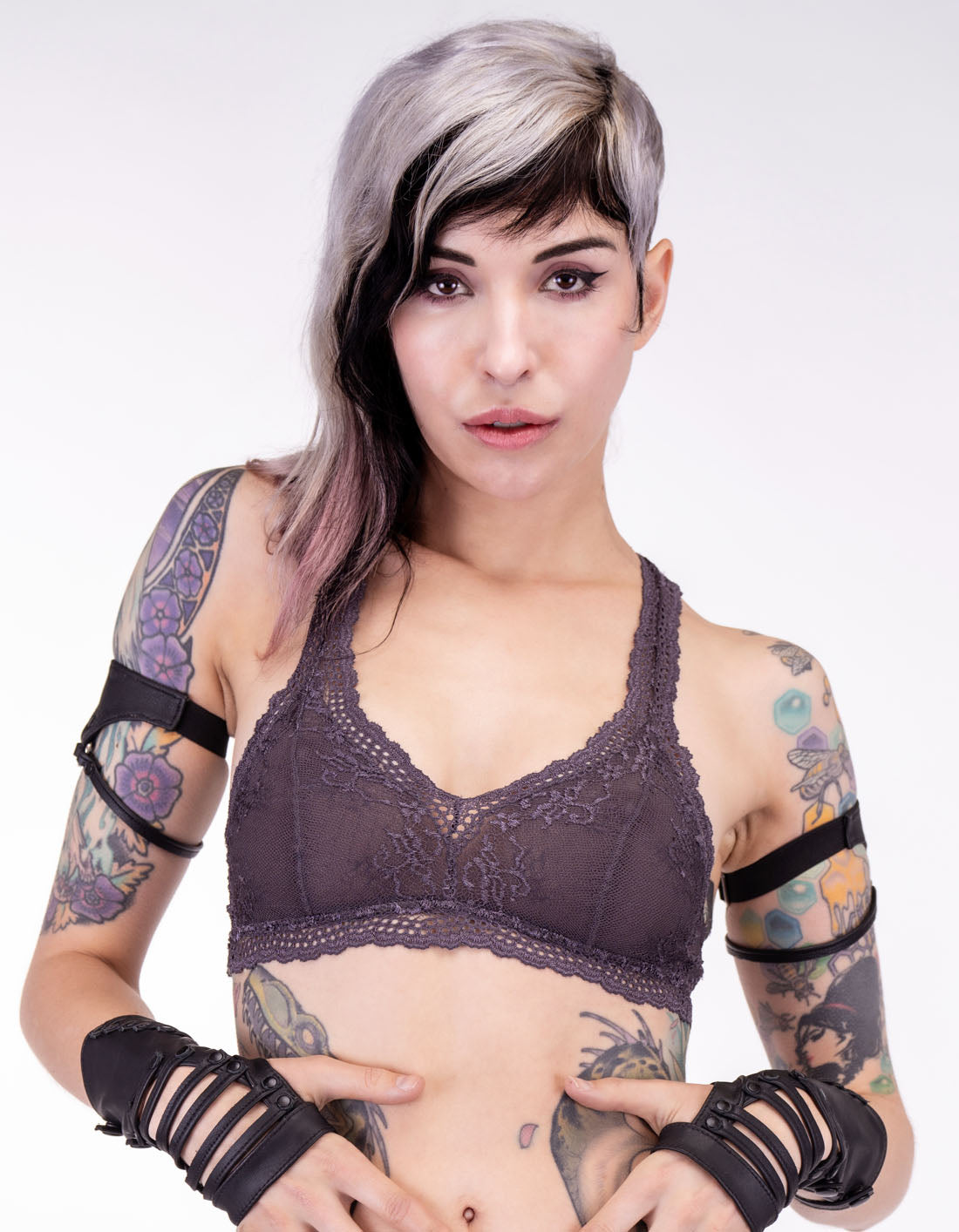 Carbon Arm Garters